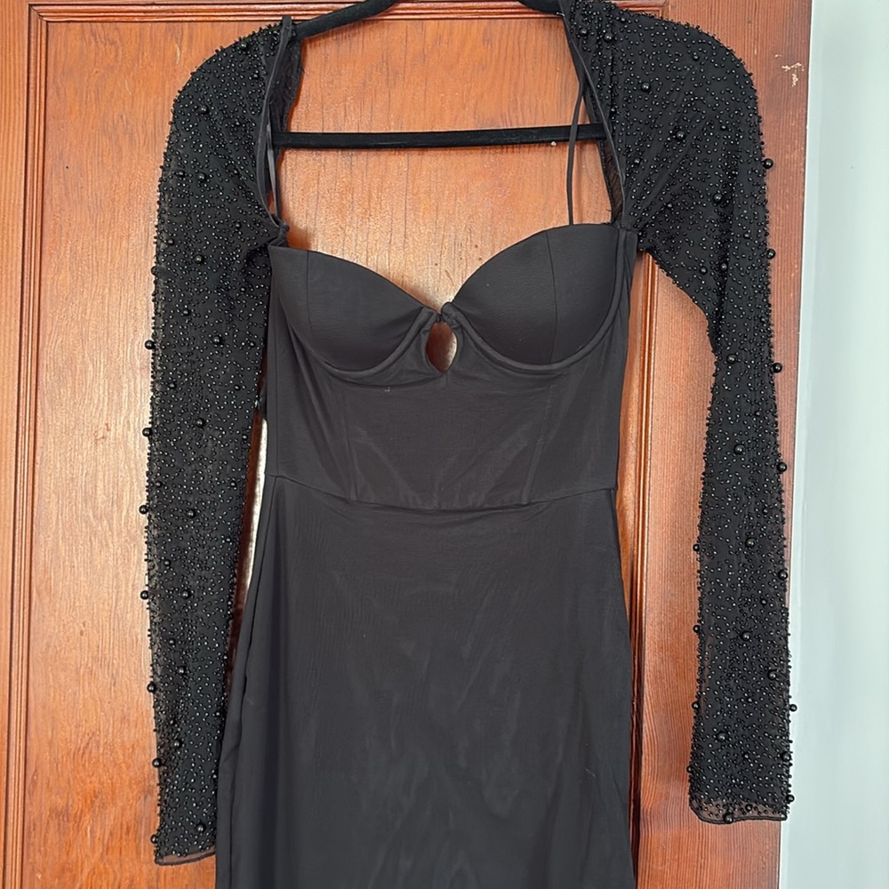 OH POLLY GORGEOUS beaded black gown